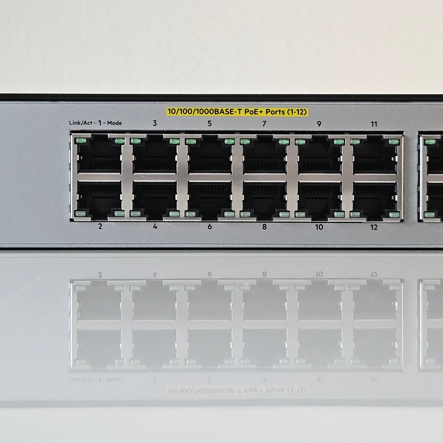 HPE OfficeConnect 1820 Series POE Switch - B&W ICT Solutions