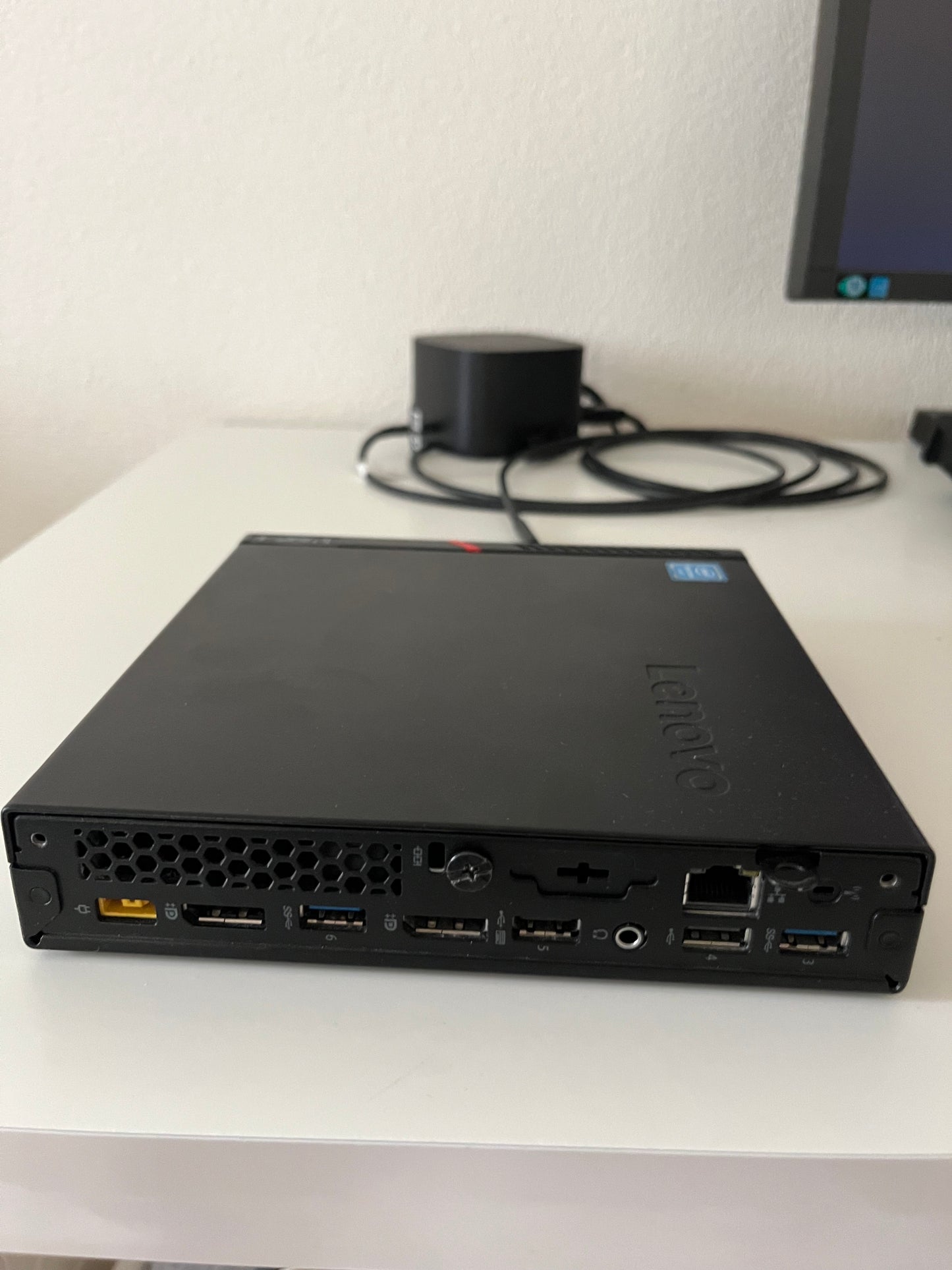 Lenovo ThinkCentre M600 - B&W ICT Solutions